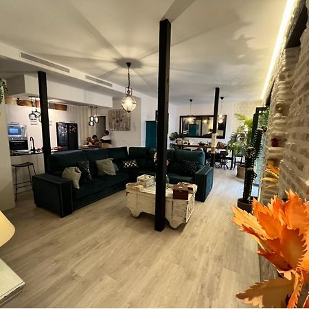 Casa Duque Compartida Familiar 1-Habitacion Con Bano Propio Siviglia Esterno foto