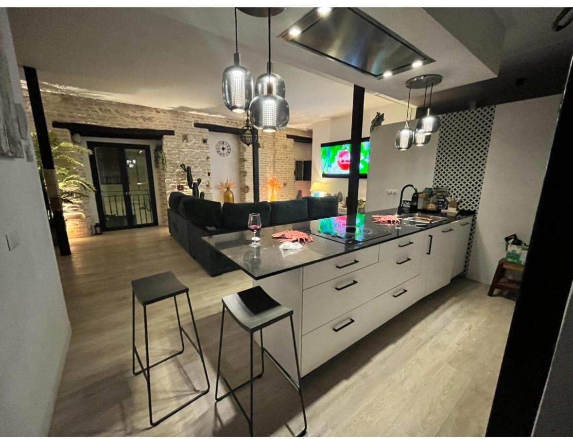 Casa Duque Compartida Familiar 1-Habitacion Con Bano Propio Siviglia Esterno foto