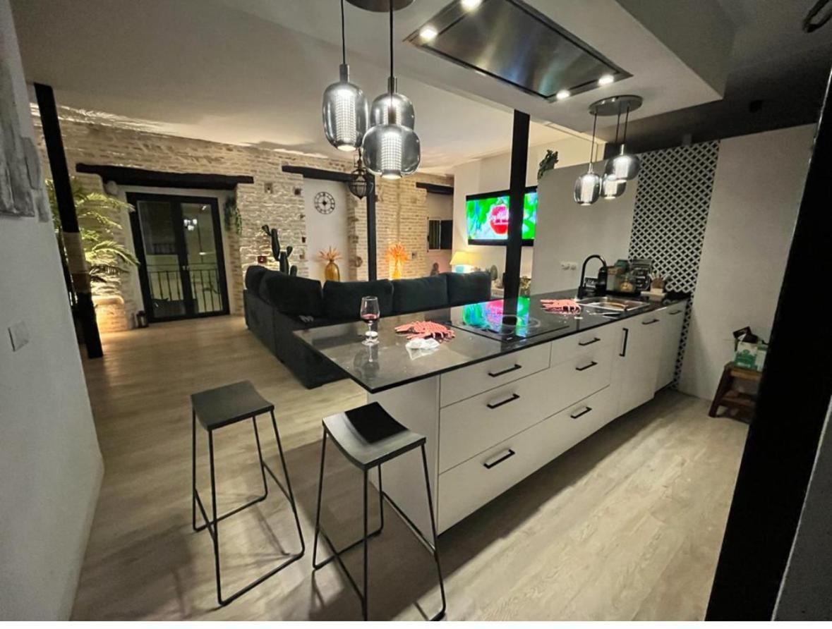 Casa Duque Compartida Familiar 1-Habitacion Con Bano Propio Siviglia Esterno foto