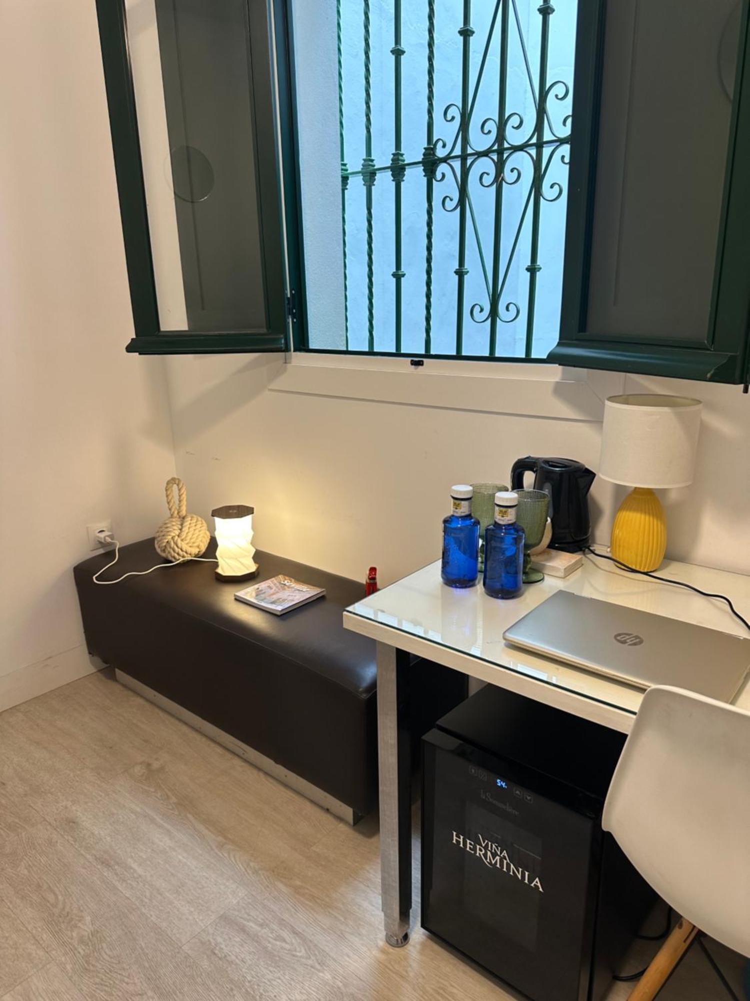 Casa Duque Compartida Familiar 1-Habitacion Con Bano Propio Siviglia Esterno foto
